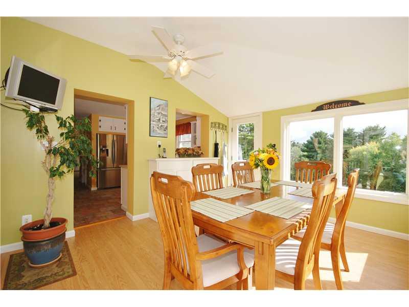 406 Nicholson Road Sewickley, PA 15143 - Photo 8 of 25 Kitchen.