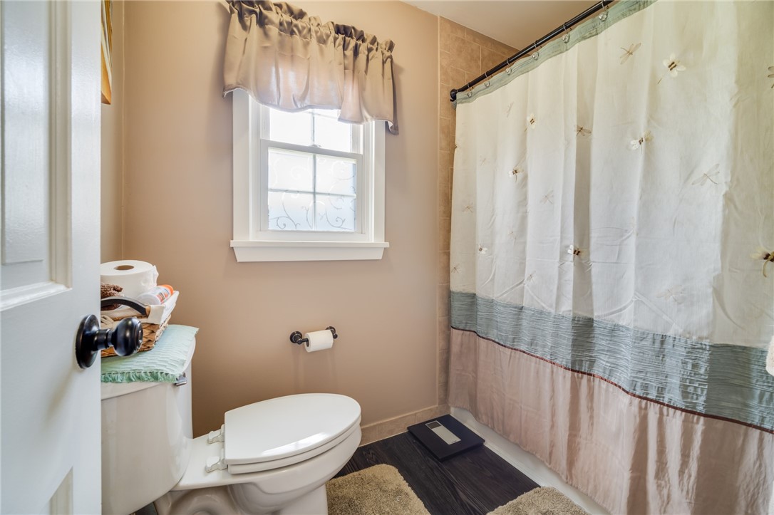228 Brush Hollow Road Greece, NY 14626 - Photo 17 of 31