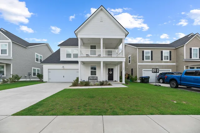 $454,999 | 128 Red Bluff Street, Summerville, SC 29483