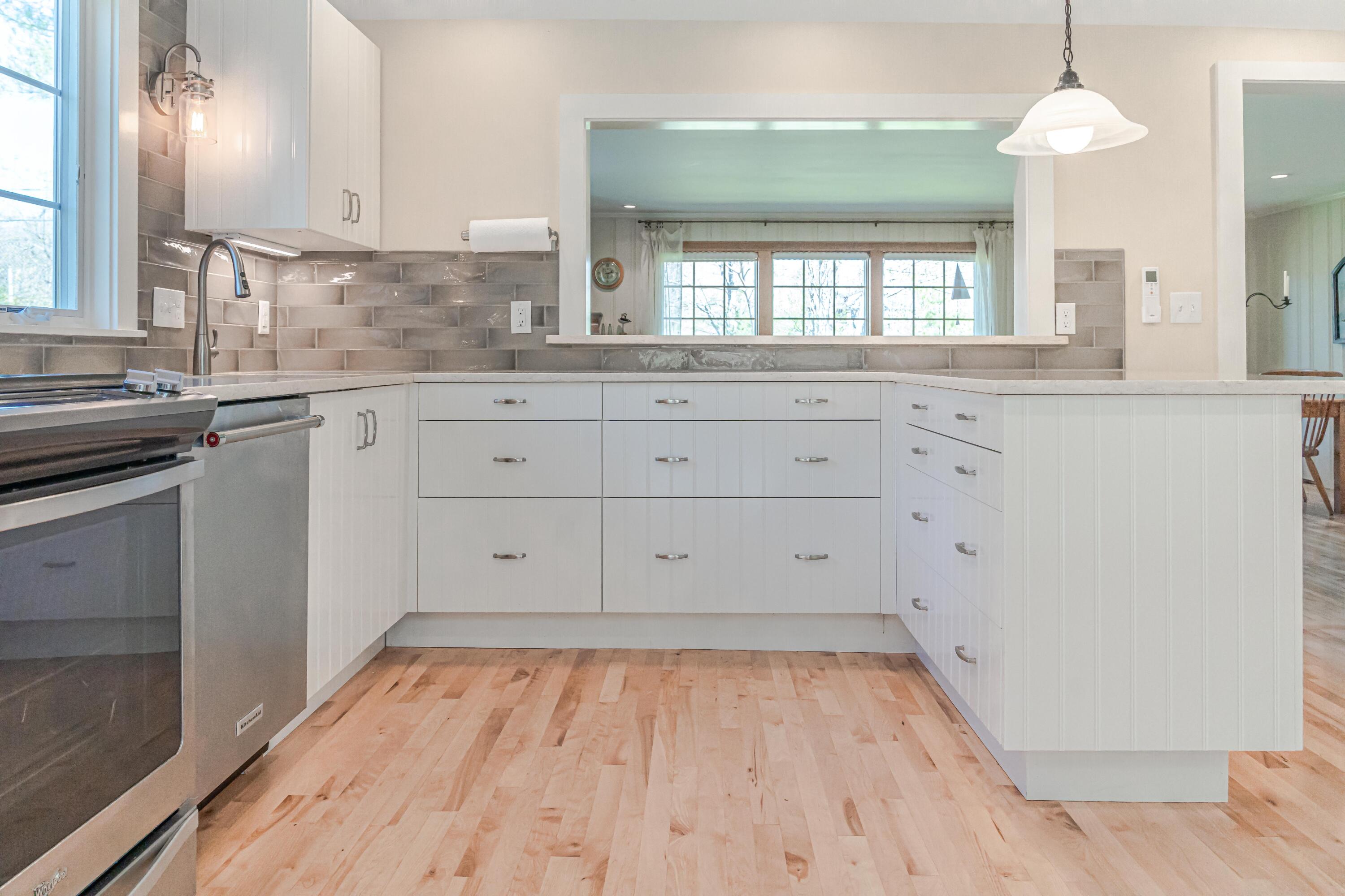 135 Mills Road Kennebunkport, ME 04046 - Photo 1 of 36 135 Mills -14