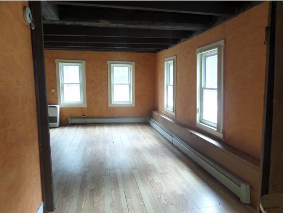 1070 Easton Valley Road Easton, NH 03580 - Photo 5 of 10 Gallery Image 5