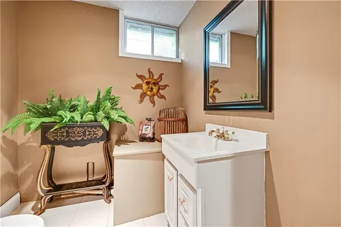$725,000 | 5412 West 132nd Terrace, Overland Park, KS 66209