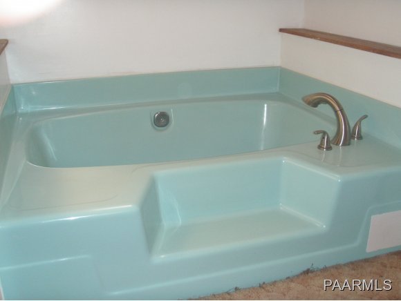2895 North Reed Road, Unit 1 Chino Valley, AZ 86323 - Photo 14 of 22 a close view of a bathtub in bathroom