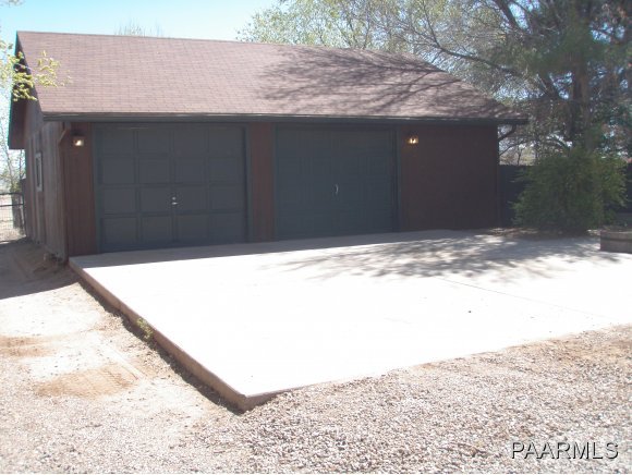 2895 North Reed Road, Unit 1 Chino Valley, AZ 86323 - Photo 2 of 22 a view of wooden floor and a snow in the background