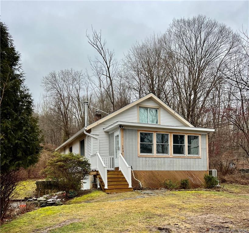 529 Storrs Road Mansfield, CT 06250 - Photo 1 of 1 Front view of home