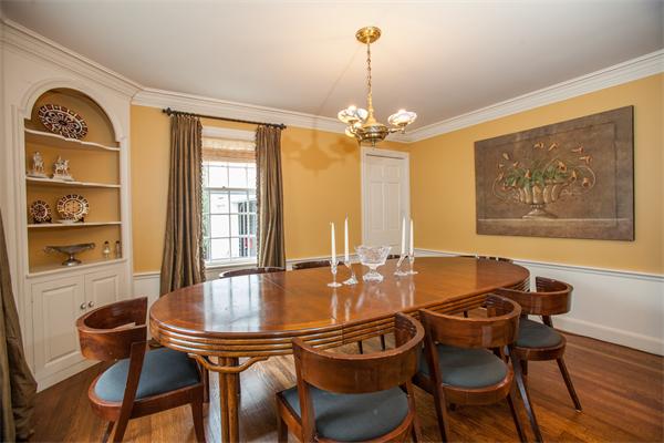 147 Glen Road Wellesley, MA 02481 - Photo 11 of 19 Gallery Image 11