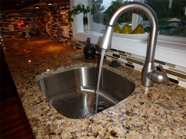 35 Benedict Road Worcester, MA 01604 - Photo 6 of 25 Gallery Image 6