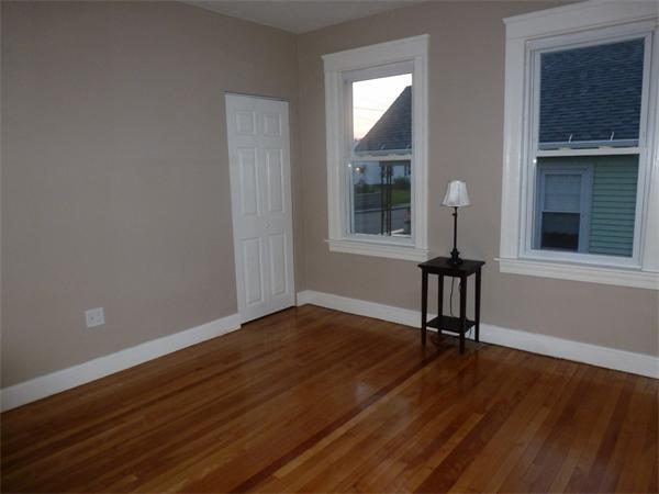 35 Benedict Road Worcester, MA 01604 - Photo 8 of 25 Gallery Image 8