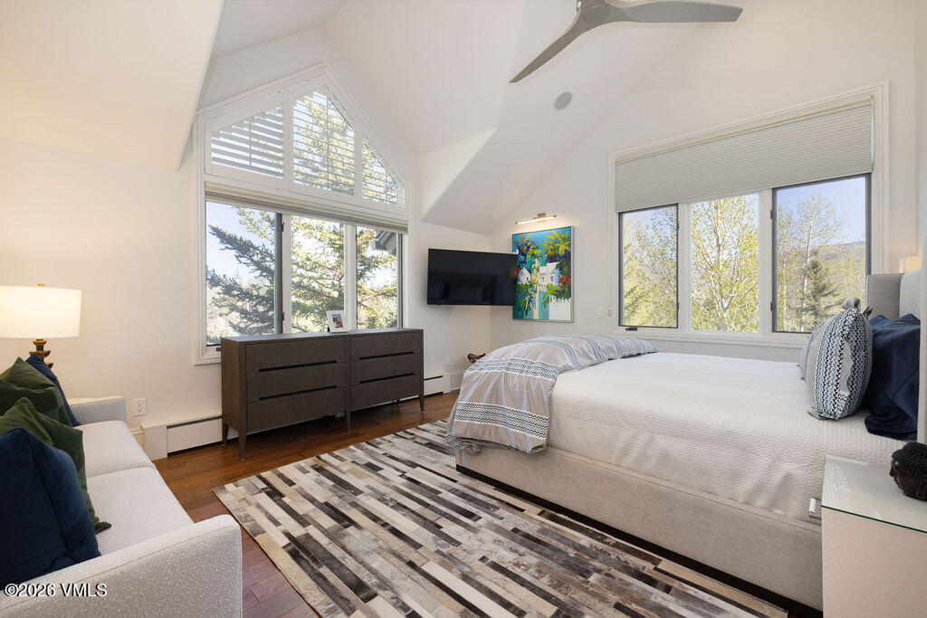 673 Sawatch Drive, Unit E8 Edwards, CO 81632 - Photo 7 of 15 2605_village_th_e8_interior_bed01