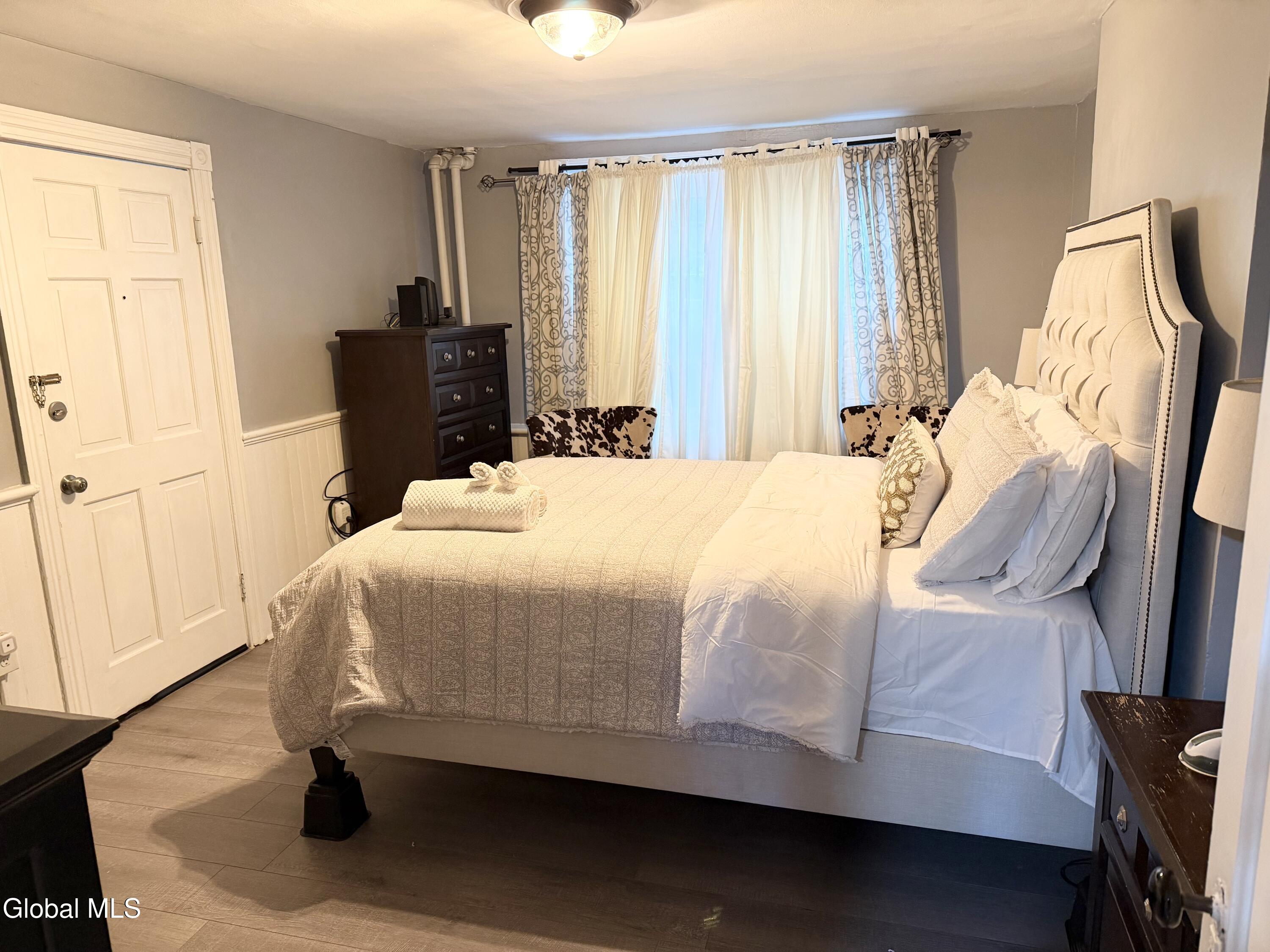 39 South Lake Avenue, Unit 1 Albany, NY 12203 - Photo 12 of 13 E13699E6-7DCE-41C4-813C-8427559A7A32