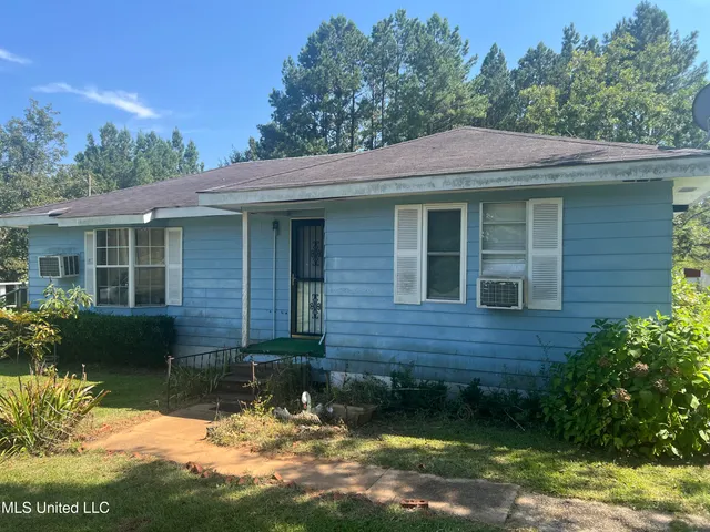 $97,500 | 45 Springhill Church Road, Shubuta, MS 39360