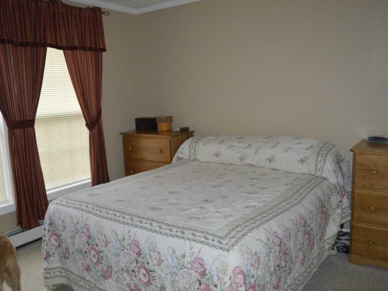 32 Western Promenade Paris, ME 04281 - Photo 5 of 35 Bedroom.