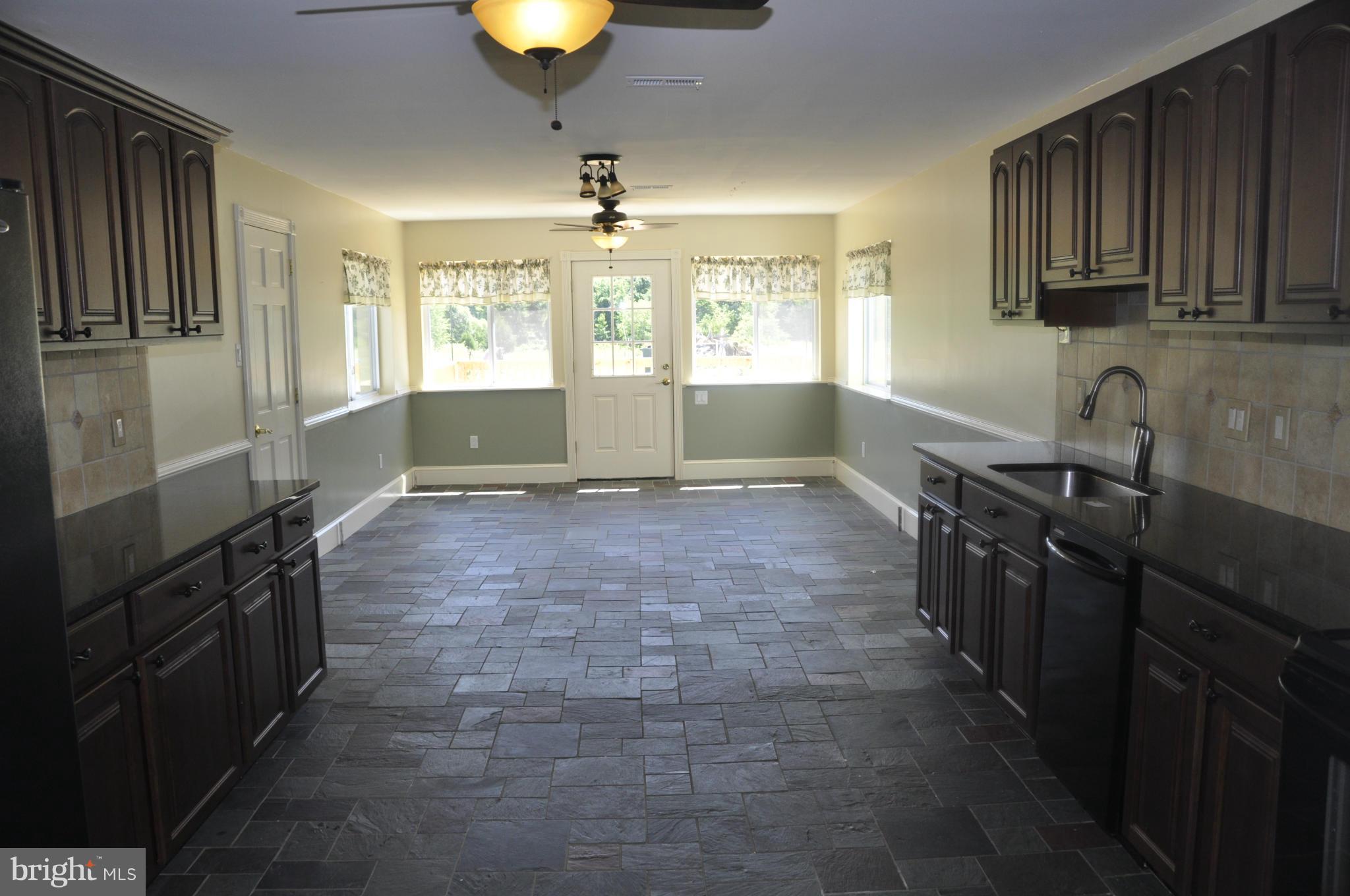 15908 Letcher Road Brandywine, MD 20613 - Photo 15 of 16 Kitchen