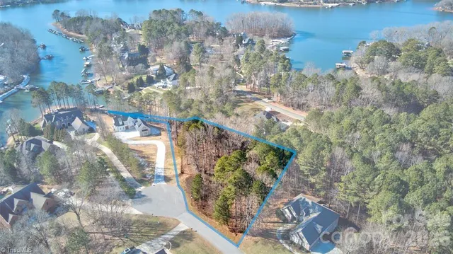 $495,000 | 152 Fox Hunt Drive, Mooresville, NC 28117