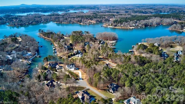 $495,000 | 152 Fox Hunt Drive, Mooresville, NC 28117