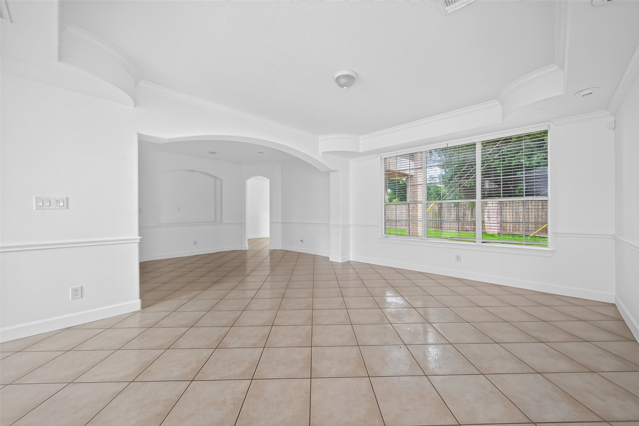 20003 Fieldtree Drive Humble, TX 77338 - Photo 9 of 49