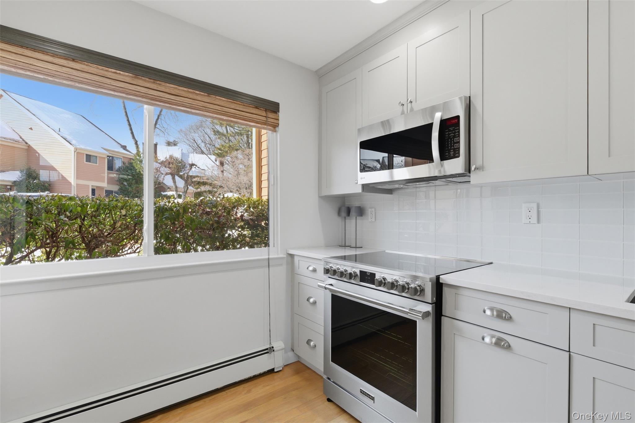 10 Bayberry Lane Rye Brook, NY 10573 - Photo 14 of 44 Top of the Line Kitchen
