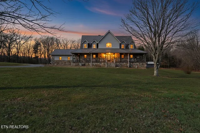 $749,500 | 815 York Road, Crossville, TN 38555