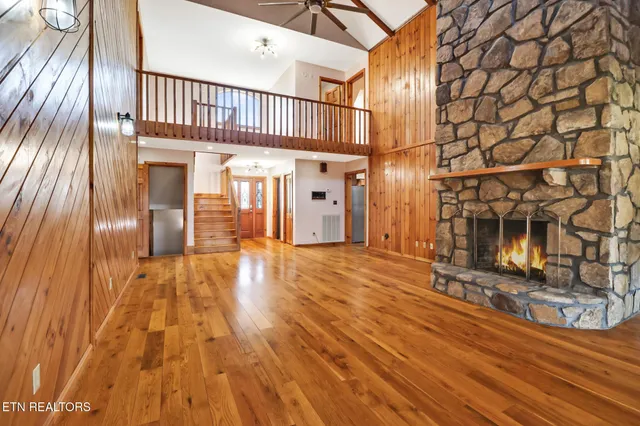 $749,500 | 815 York Road, Crossville, TN 38555