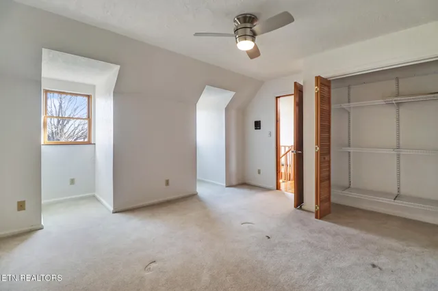 $749,500 | 815 York Road, Crossville, TN 38555