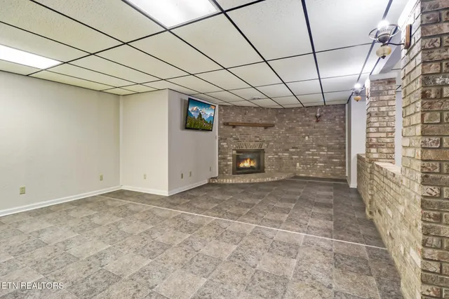 $749,500 | 815 York Road, Crossville, TN 38555