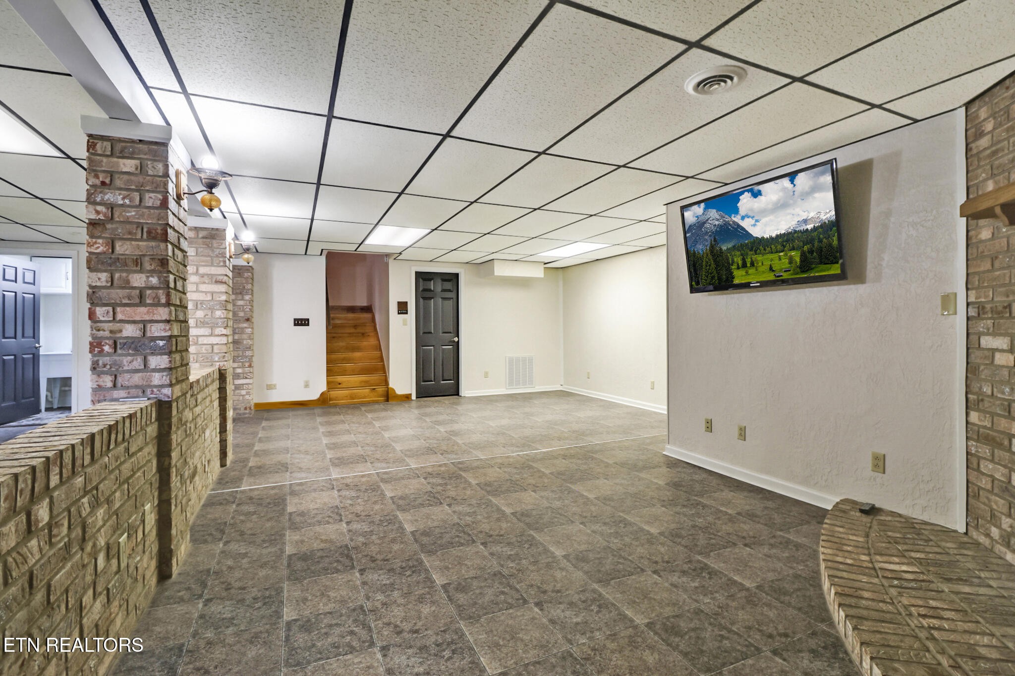 815 York Road Crossville, TN 38555 - Photo 34 of 60