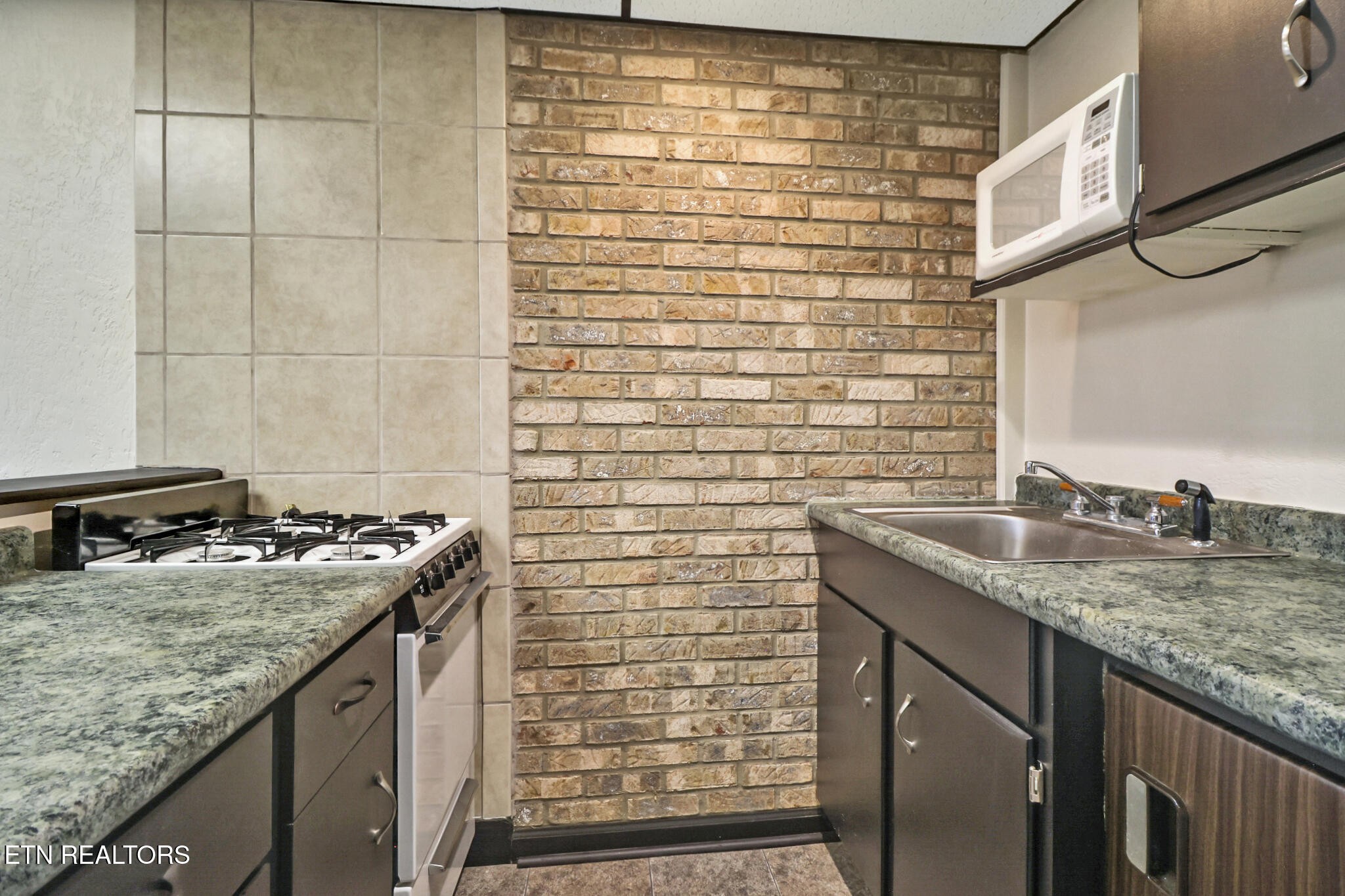 815 York Road Crossville, TN 38555 - Photo 36 of 60