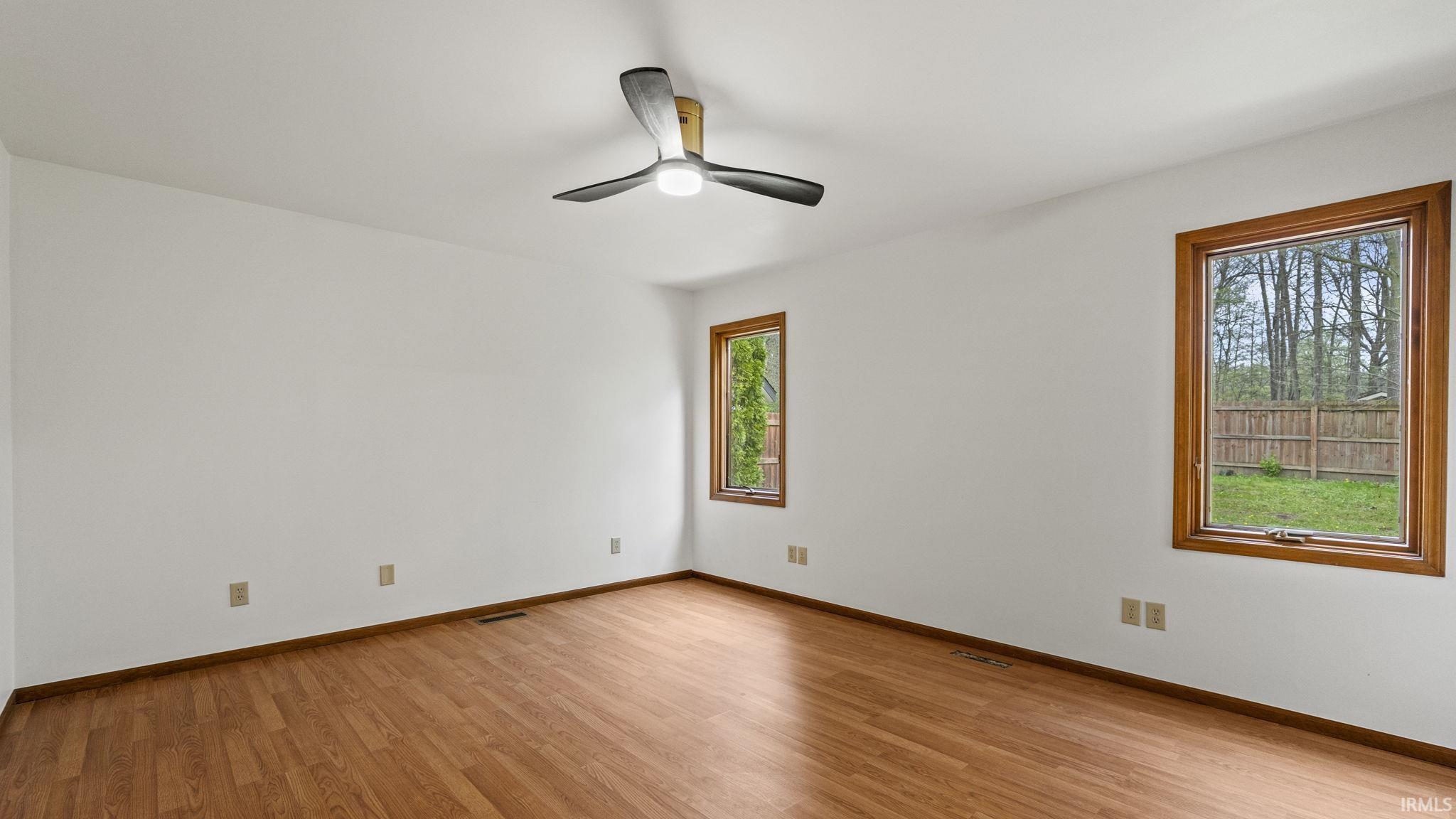 10426 Oak Trail Road Fort Wayne, IN 46845 - Photo 15 of 33