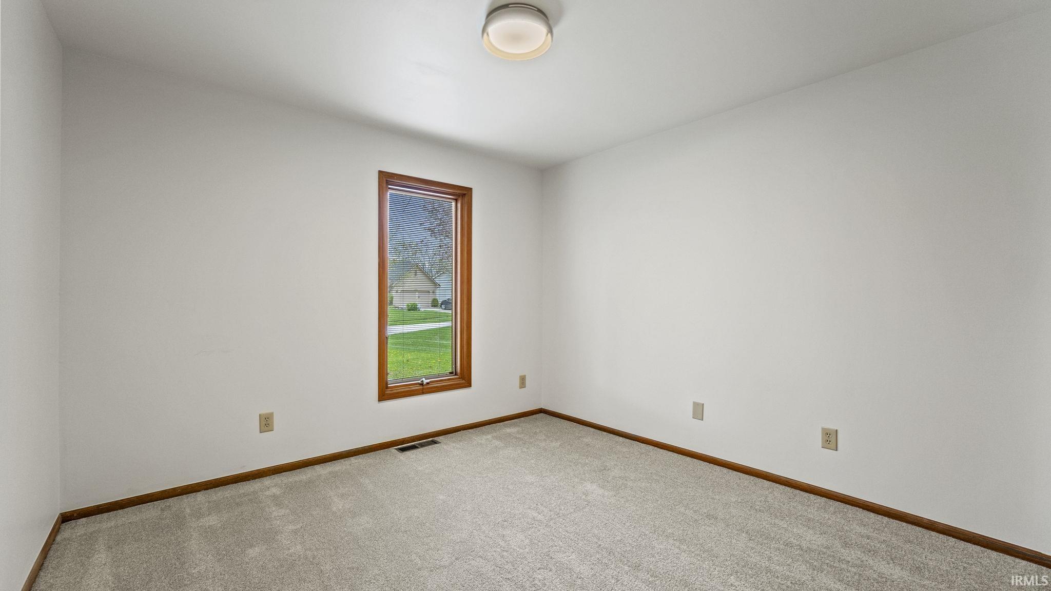 10426 Oak Trail Road Fort Wayne, IN 46845 - Photo 24 of 33