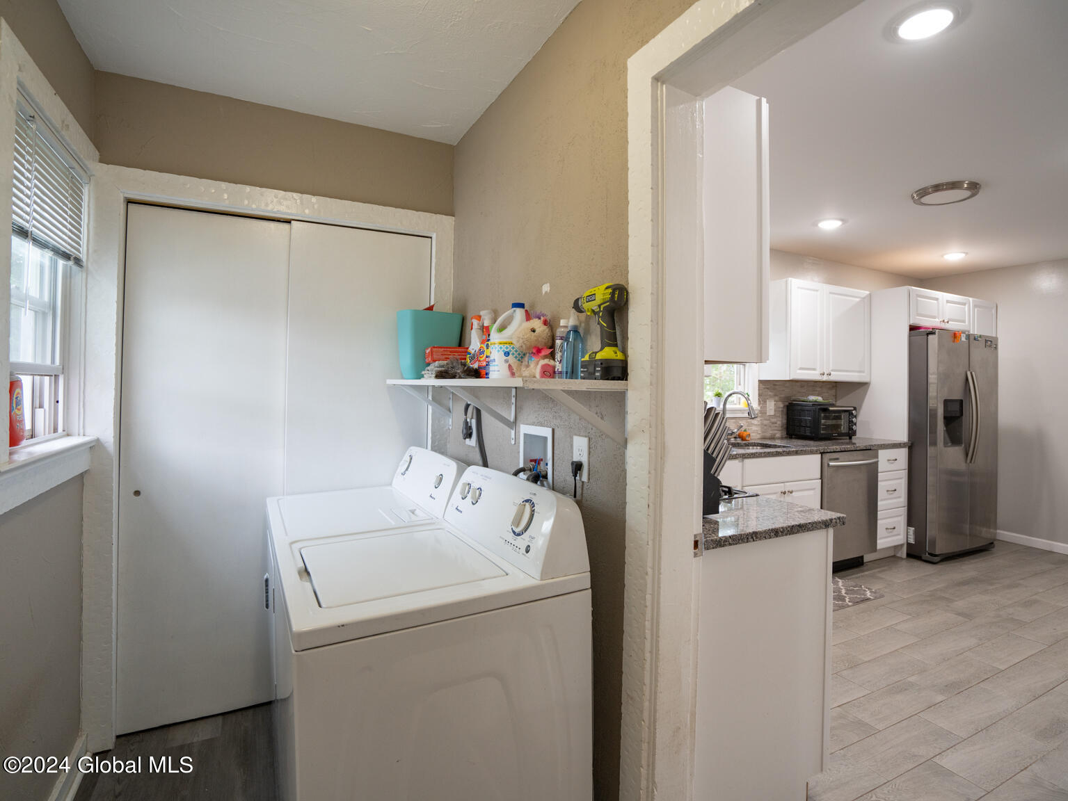 2521 Consaul Road Schenectady, NY 12304 - Photo 15 of 21 DSC05912