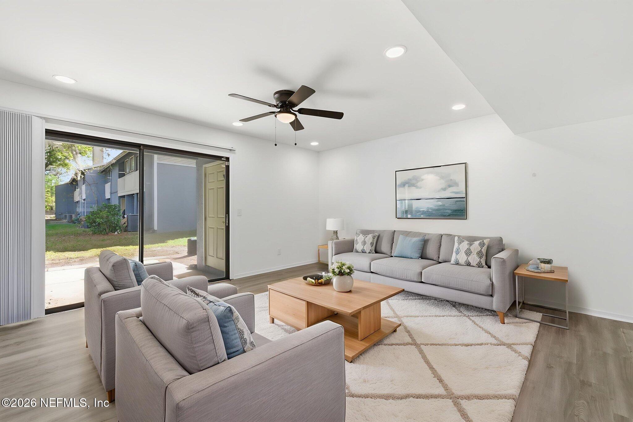 3517 Peeler Road, Unit 17 Jacksonville, FL 32277 - Photo 11 of 32 Virtually Staged Living Room