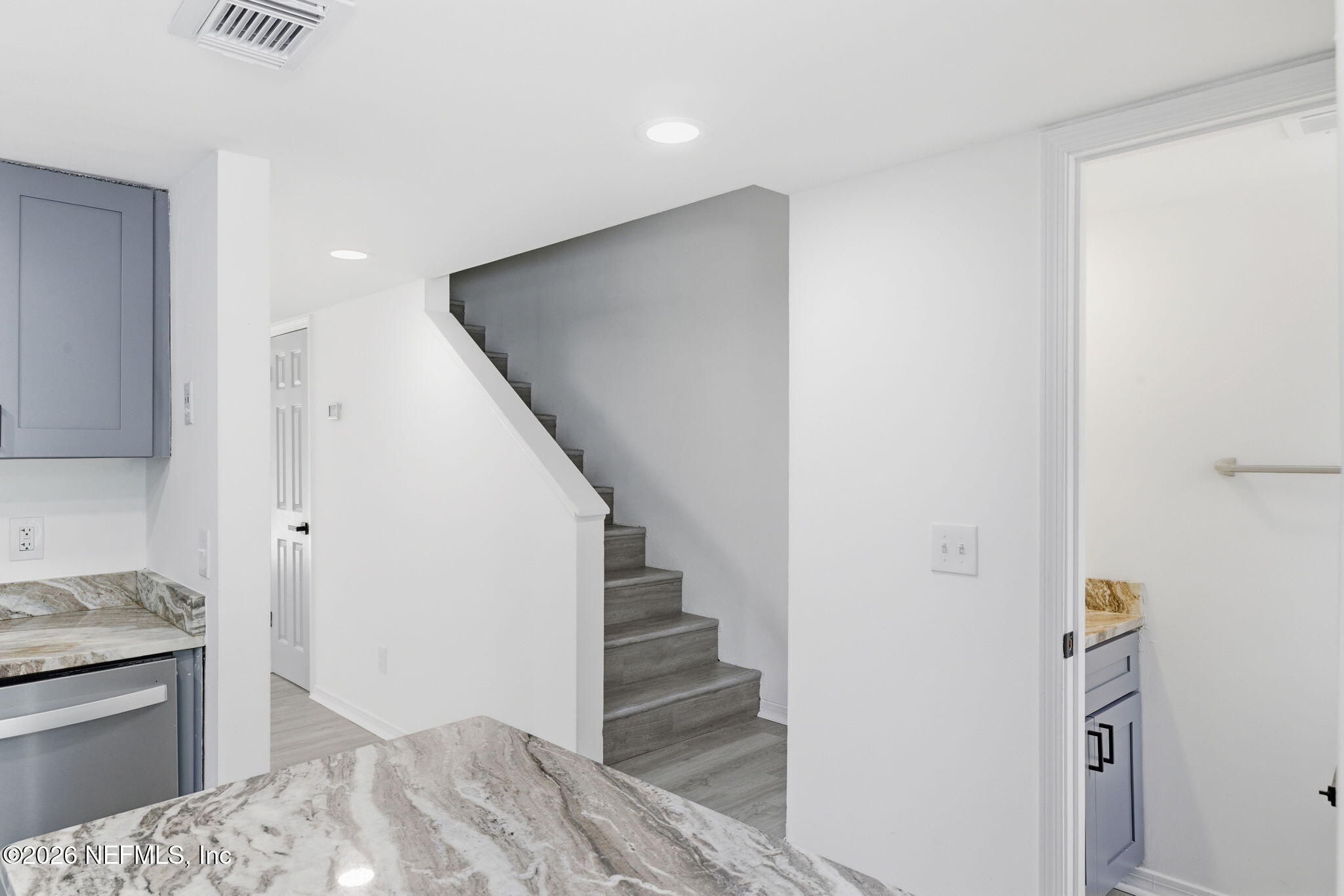 3517 Peeler Road, Unit 17 Jacksonville, FL 32277 - Photo 2 of 32 Entrance