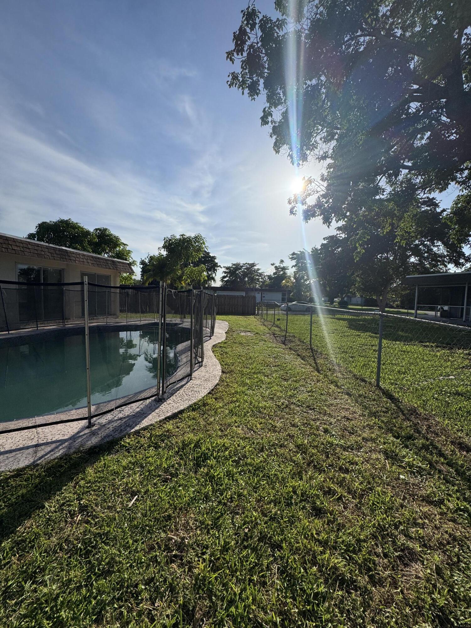 7816 Northwest 70th Terrace Tamarac, FL 33321 - Photo 32 of 37 IMG_1877