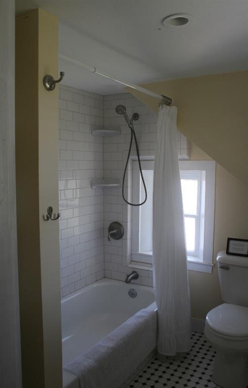 73 Casco Road Brunswick, ME 04011 - Photo 15 of 19 Photo