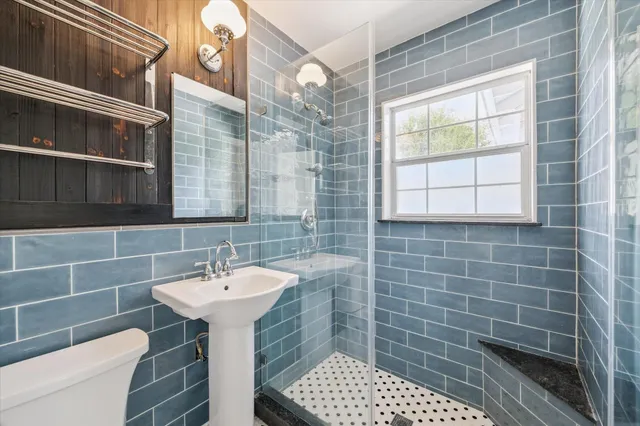 $1,695 | 6906 Raton Street, Houston, TX 77055