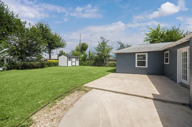 $1,695 | 6906 Raton Street, Houston, TX 77055