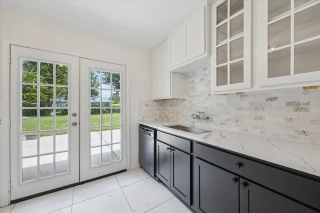 $1,695 | 6906 Raton Street, Houston, TX 77055