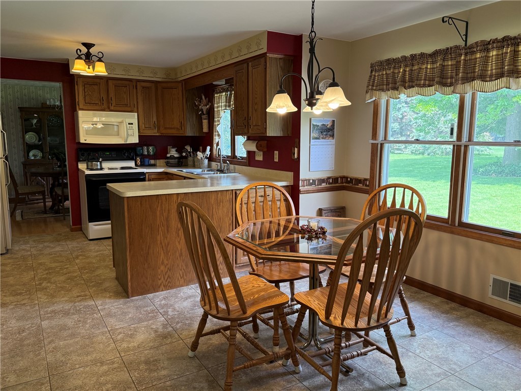 33 Parnell Drive Riga, NY 14428 - Photo 20 of 35