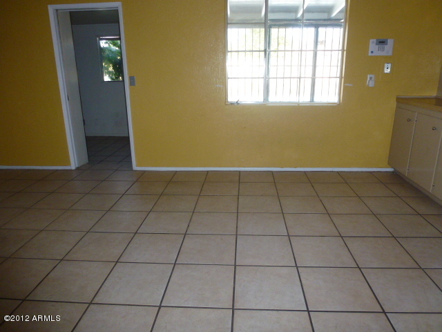 3032 West Bloomfield Road Phoenix, AZ 85029 - Photo 21 of 32 C:\fakepath\023-303218 DINNIG AREA