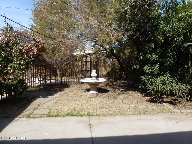3032 West Bloomfield Road Phoenix, AZ 85029 - Photo 7 of 32