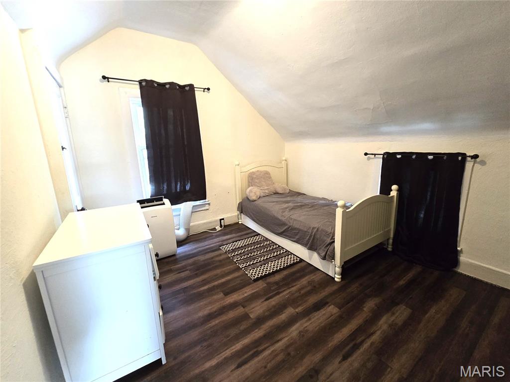 3438 Watson Road St. Louis, MO 63139 - Photo 14 of 15 Gallery Image 14