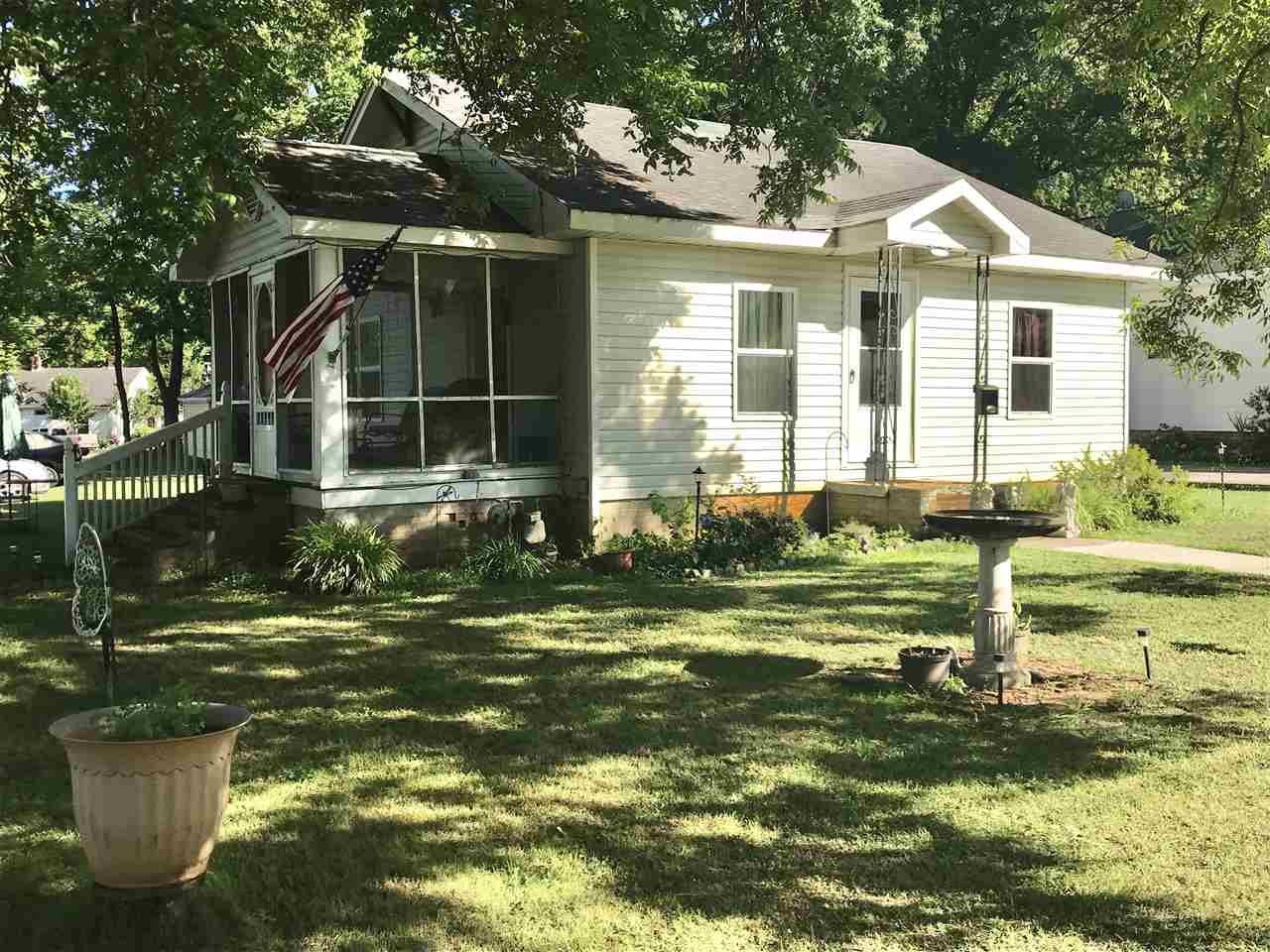 201 Lipscomb Street Gaffney, SC 29340 - Photo 1 of 17 Gallery Image 1