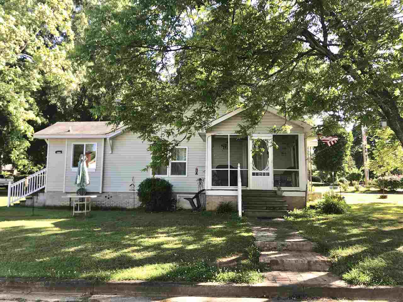 201 Lipscomb Street Gaffney, SC 29340 - Photo 2 of 17 Gallery Image 2