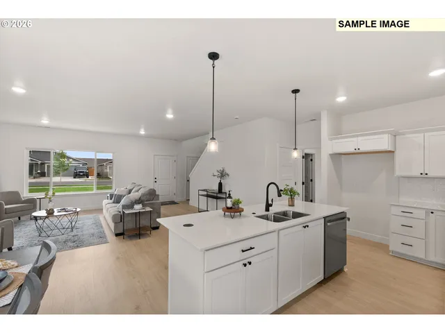 $449,997 | 851 Northeast Laurel Springs Drive, Hermiston, OR 97838