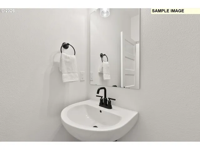 $449,997 | 851 Northeast Laurel Springs Drive, Hermiston, OR 97838