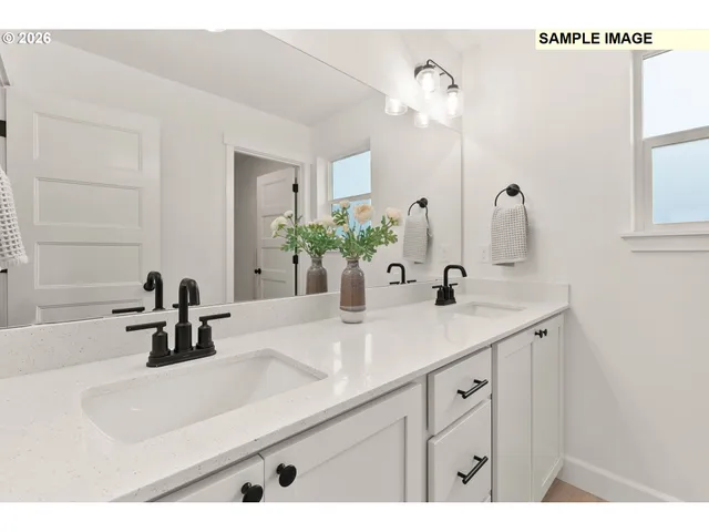 $449,997 | 851 Northeast Laurel Springs Drive, Hermiston, OR 97838