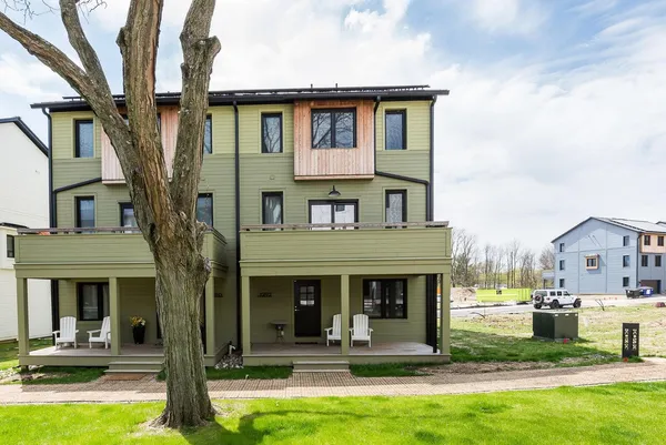 $915,000 | 2292 Greenway Trail, Ann Arbor, MI 48104