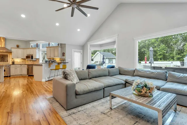 $13,000 | 21 Buttonwood Drive, Dix Hills, NY 11746