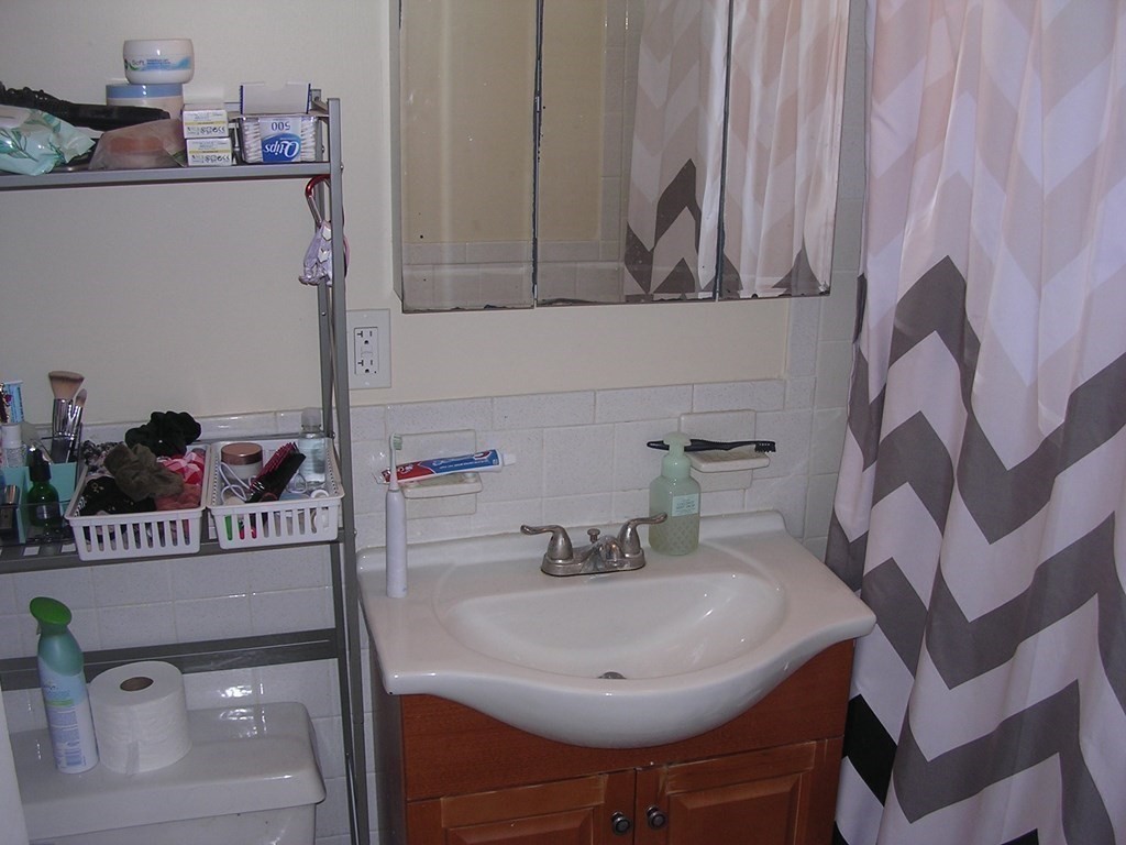 1025 Hancock Street, Unit 4G Quincy, MA 02169 - Photo 8 of 11