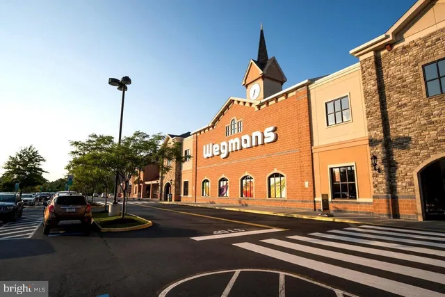 $3,000 | 2456 Eastbourne Drive, Woodbridge, VA 22191